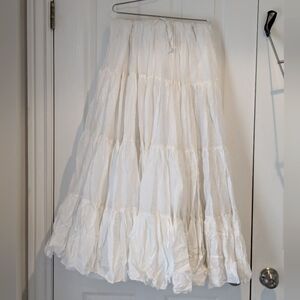 White 25 Yard Cotton Skirt